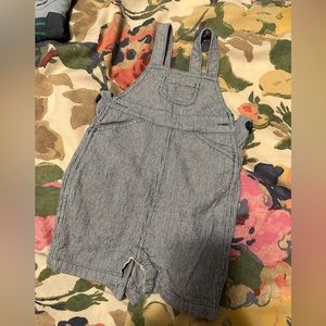 Cutest overalls for baby boys or girls from Hanna Andersson, size 70/6-12 mos